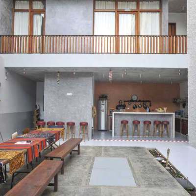Casa de Poco | Kopp Tours