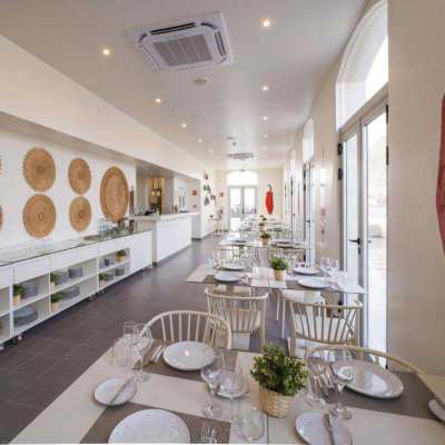 Oasis Tarrafal Alfandega Suites | Kopp Tours