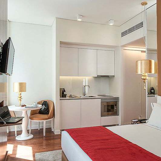 The 7 Hotel | Kopp Tours