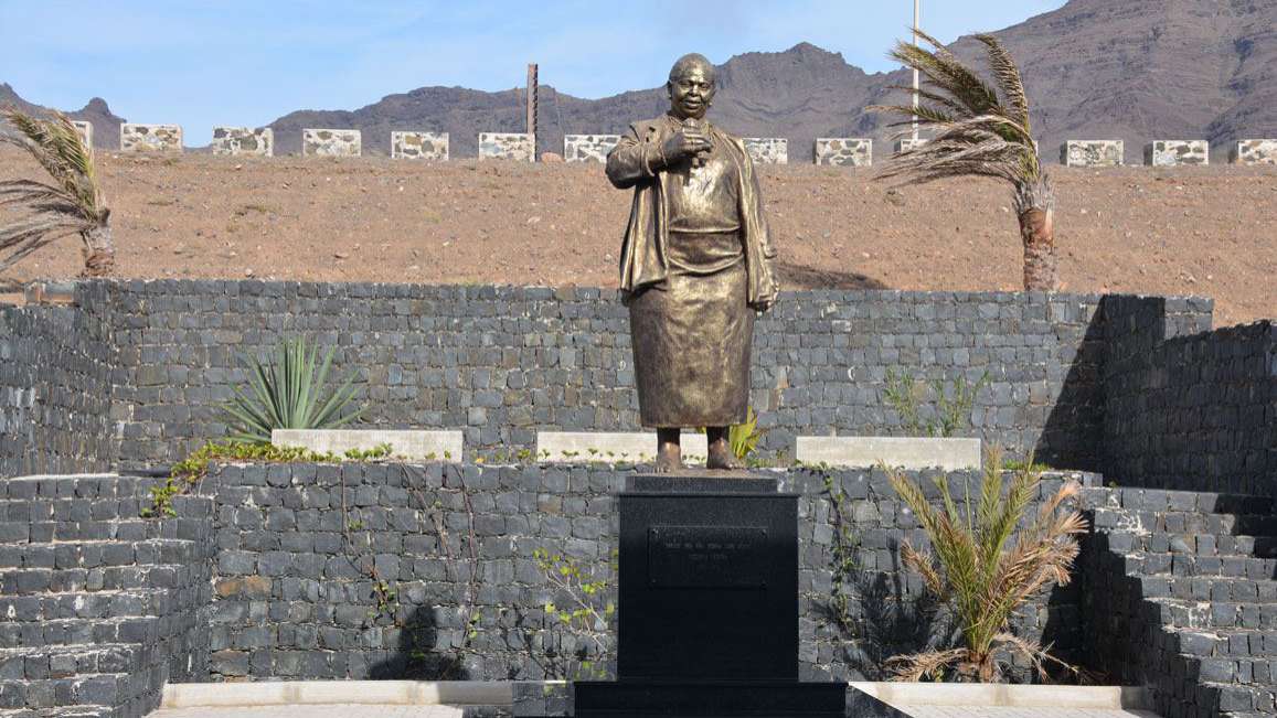 Denkmal Cesaria Evora Denkmal Cesaria Evora