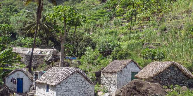 Kopp Tours | Kapverden - Insel Santo Antão - Paùl Tal Kopp Tours | Kapverden - Insel Santo Antão - Paùl Tal